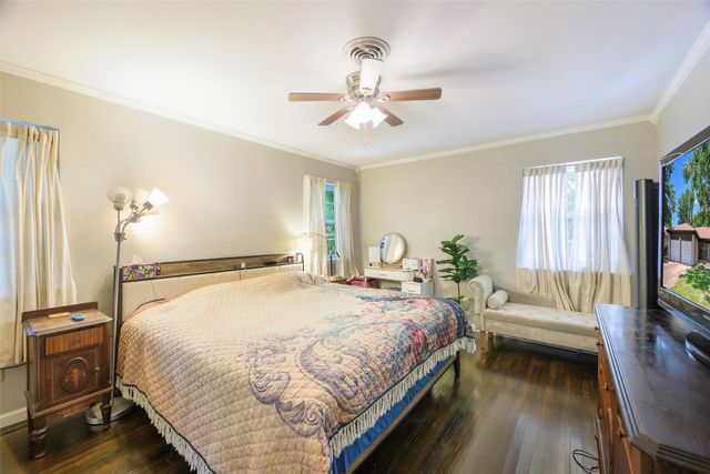 8619 Reva Street, Dallas, TX 75227