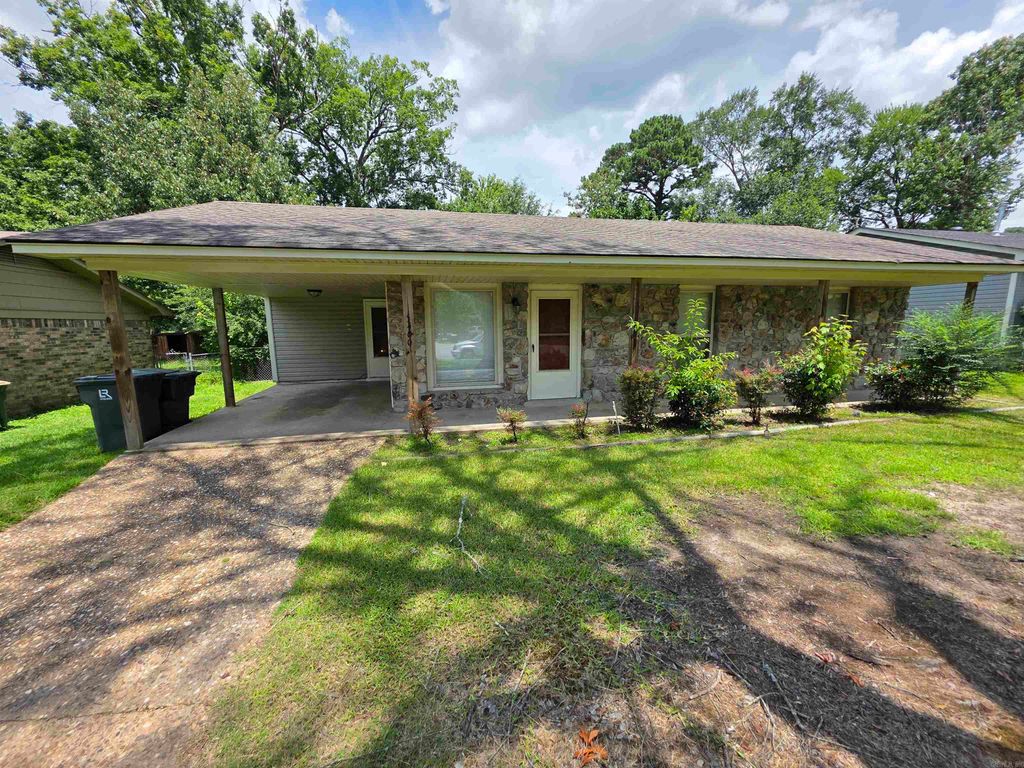 5400 Southboro Drive, Little Rock, AR 72209