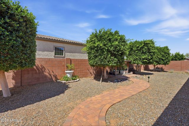7561 W ARTEMISA Avenue, Peoria, AZ 85383
