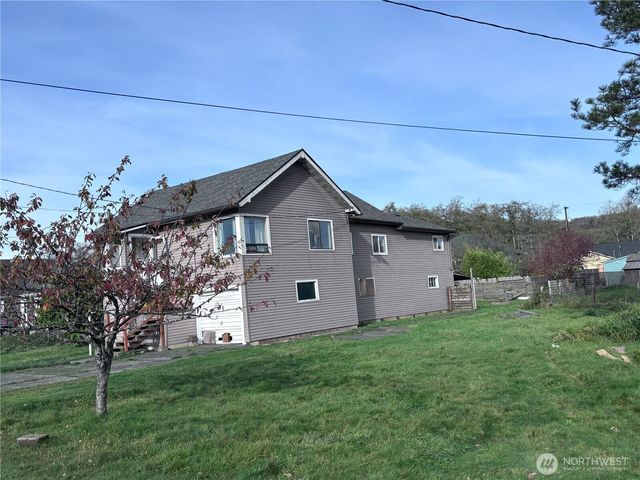 208 E King ST, Aberdeen, WA 98520