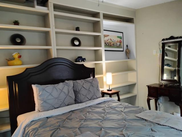 1203 NW 12TH AVENUE, Gainesville, FL 32601