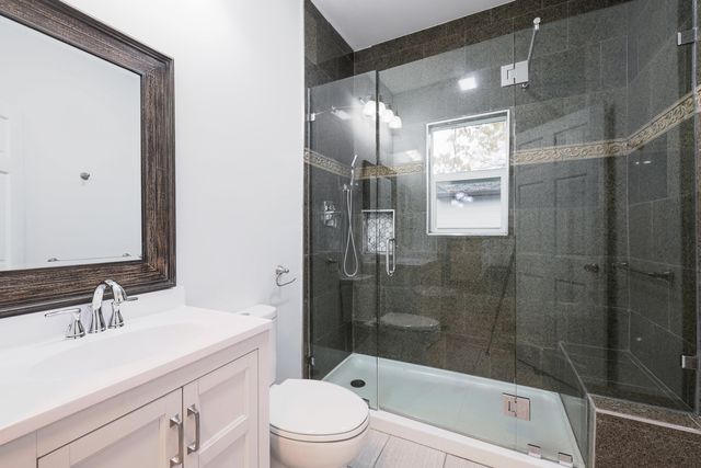 2415 Vine Street, Chattanooga, TN 37404