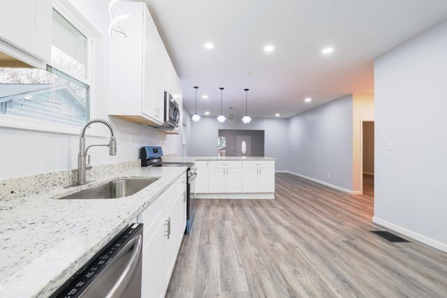 2415 Vine Street, Chattanooga, TN 37404