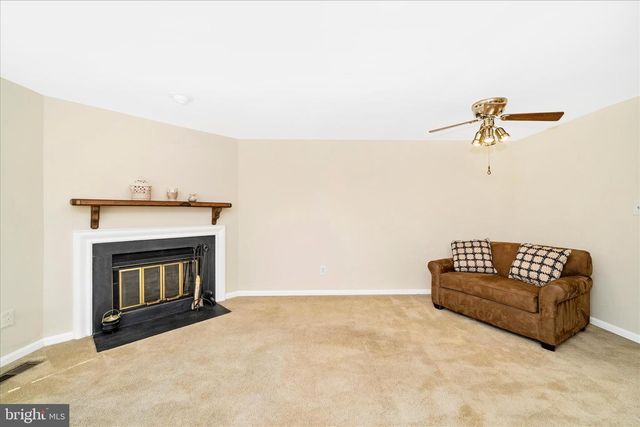 20200 RAVENSDALE CT, Gaithersburg, MD 20886