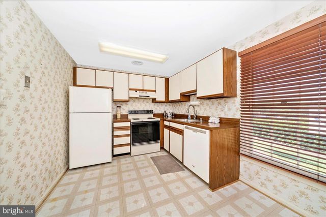 20200 RAVENSDALE CT, Gaithersburg, MD 20886