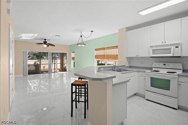 8535 athena CT, Lehigh Acres, FL 33971