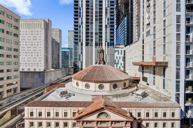 121 NE 5th Street 807, Miami, FL 33132