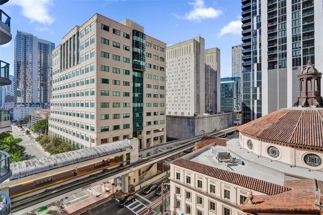 121 NE 5th Street 807, Miami, FL 33132