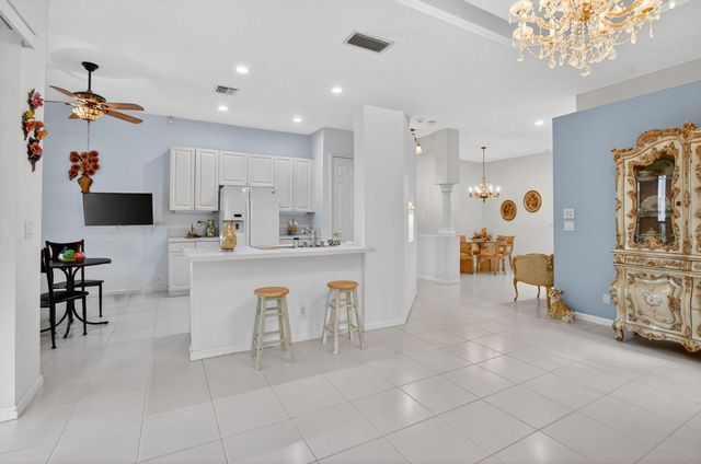 8813 Downing Street, Boynton Beach, FL 33472