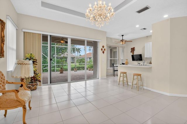 8813 Downing Street, Boynton Beach, FL 33472