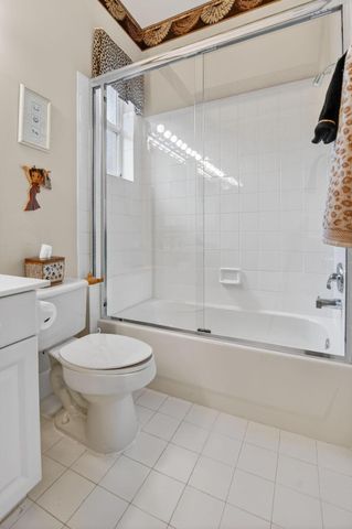 8813 Downing Street, Boynton Beach, FL 33472