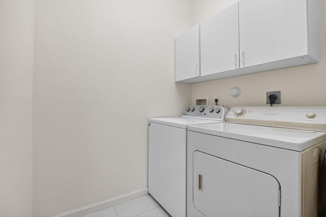 8813 Downing Street, Boynton Beach, FL 33472