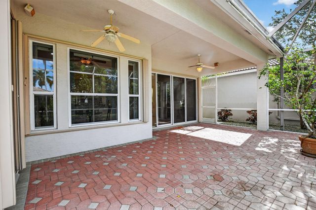 8813 Downing Street, Boynton Beach, FL 33472