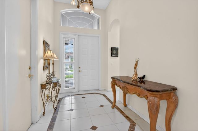 8813 Downing Street, Boynton Beach, FL 33472