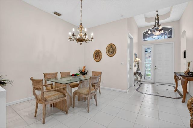 8813 Downing Street, Boynton Beach, FL 33472