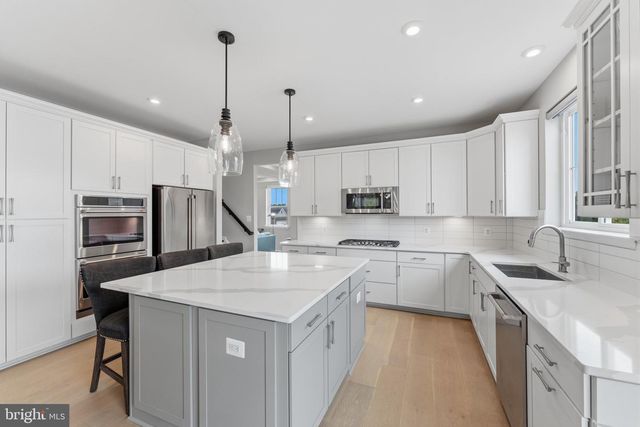159 ABRAMS POINTE BLVD, Winchester, VA 22602