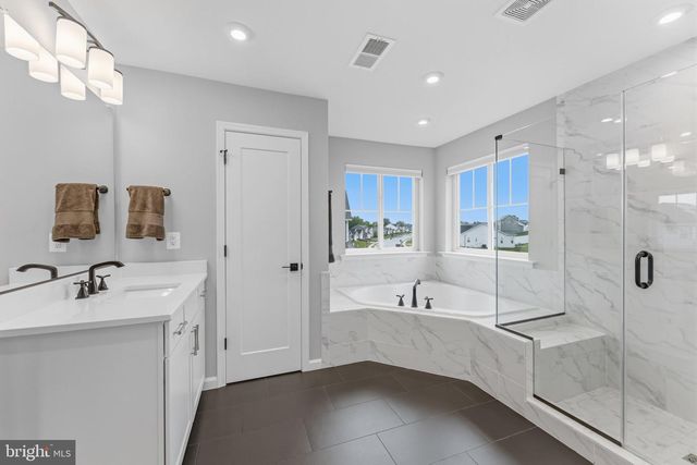 159 ABRAMS POINTE BLVD, Winchester, VA 22602