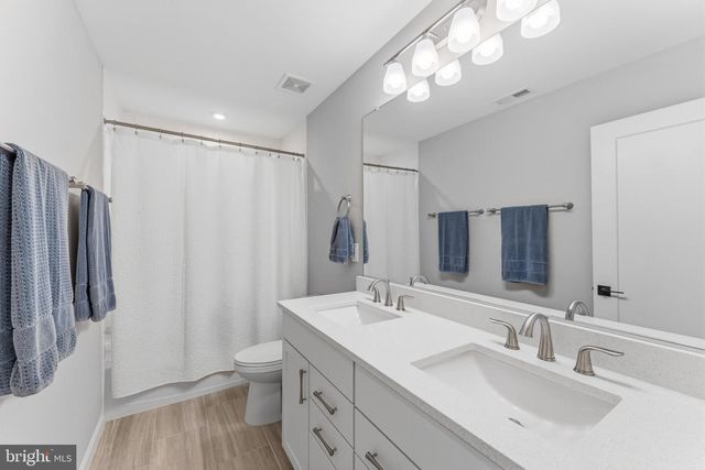 159 ABRAMS POINTE BLVD, Winchester, VA 22602