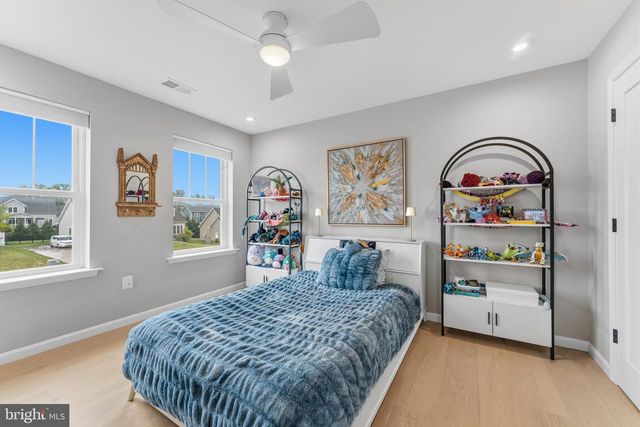 159 ABRAMS POINTE BLVD, Winchester, VA 22602