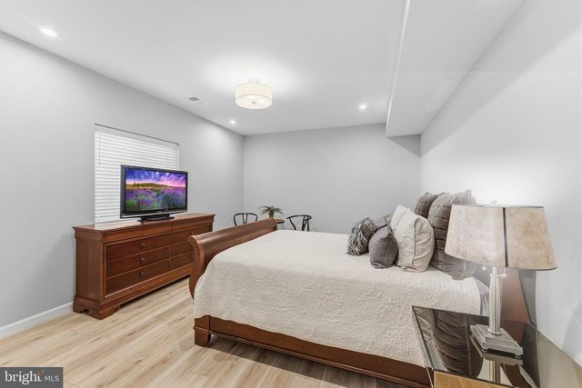 159 ABRAMS POINTE BLVD, Winchester, VA 22602