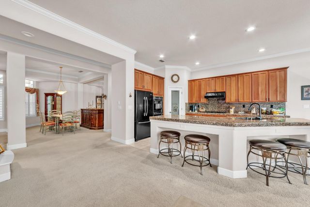 1548 Broder Cir, Folsom, CA 95630