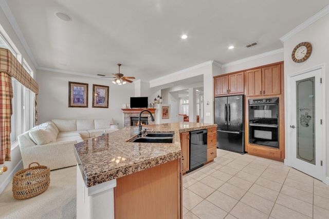 1548 Broder Cir, Folsom, CA 95630