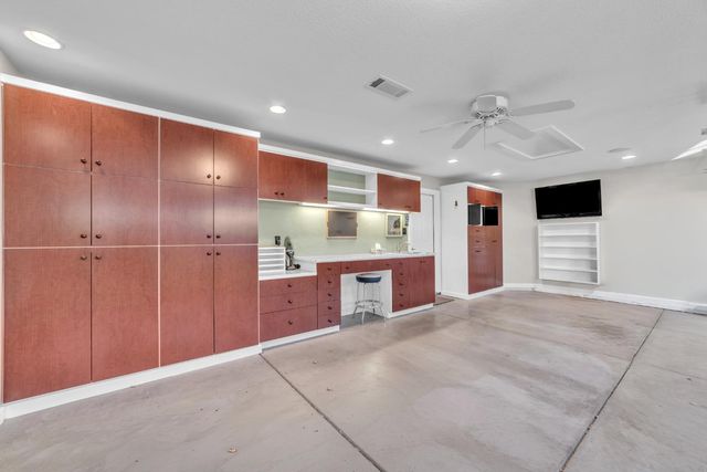 1548 Broder Cir, Folsom, CA 95630