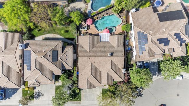 1548 Broder Cir, Folsom, CA 95630