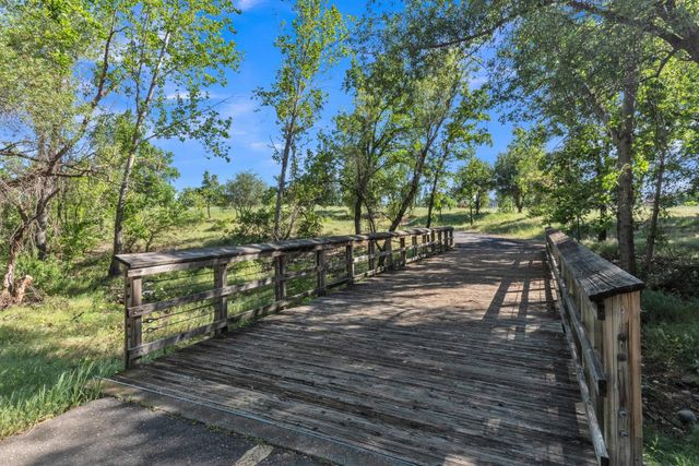 1548 Broder Cir, Folsom, CA 95630