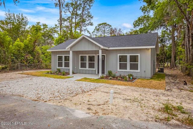 201 ALVAREZ Street, Starke, FL 32091