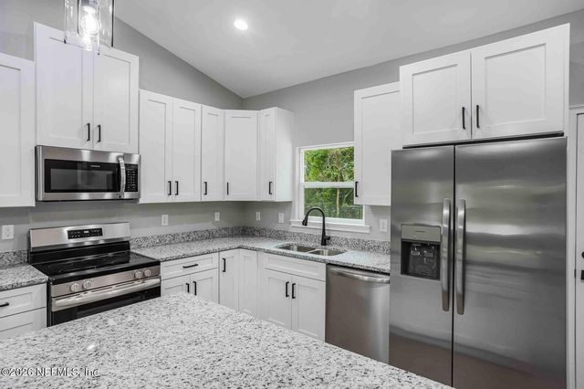 201 ALVAREZ Street, Starke, FL 32091