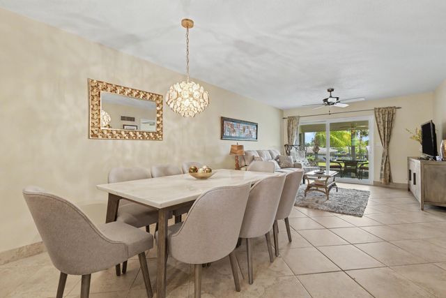 298 SE 6th Avenue 18, Pompano Beach, FL 33060