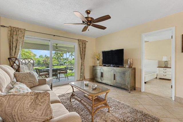 298 SE 6th Avenue 18, Pompano Beach, FL 33060
