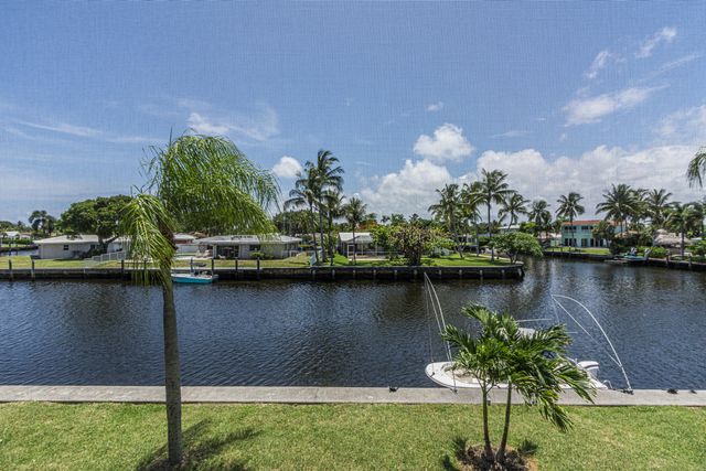 298 SE 6th Avenue 18, Pompano Beach, FL 33060