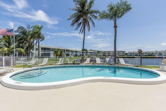 298 SE 6th Avenue 18, Pompano Beach, FL 33060