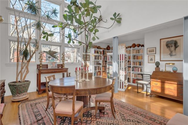 137 University Avenue, Providence, RI 02906