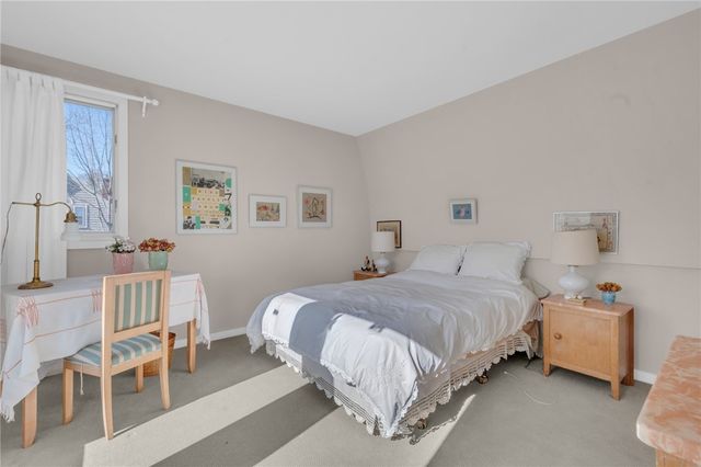 137 University Avenue, Providence, RI 02906