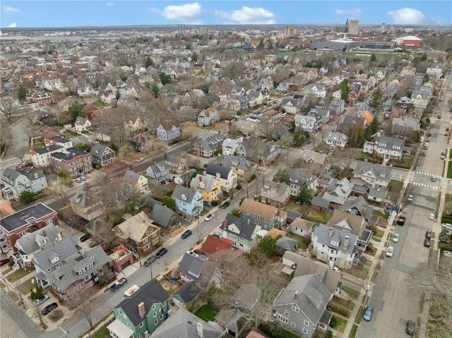 137 University Avenue, Providence, RI 02906