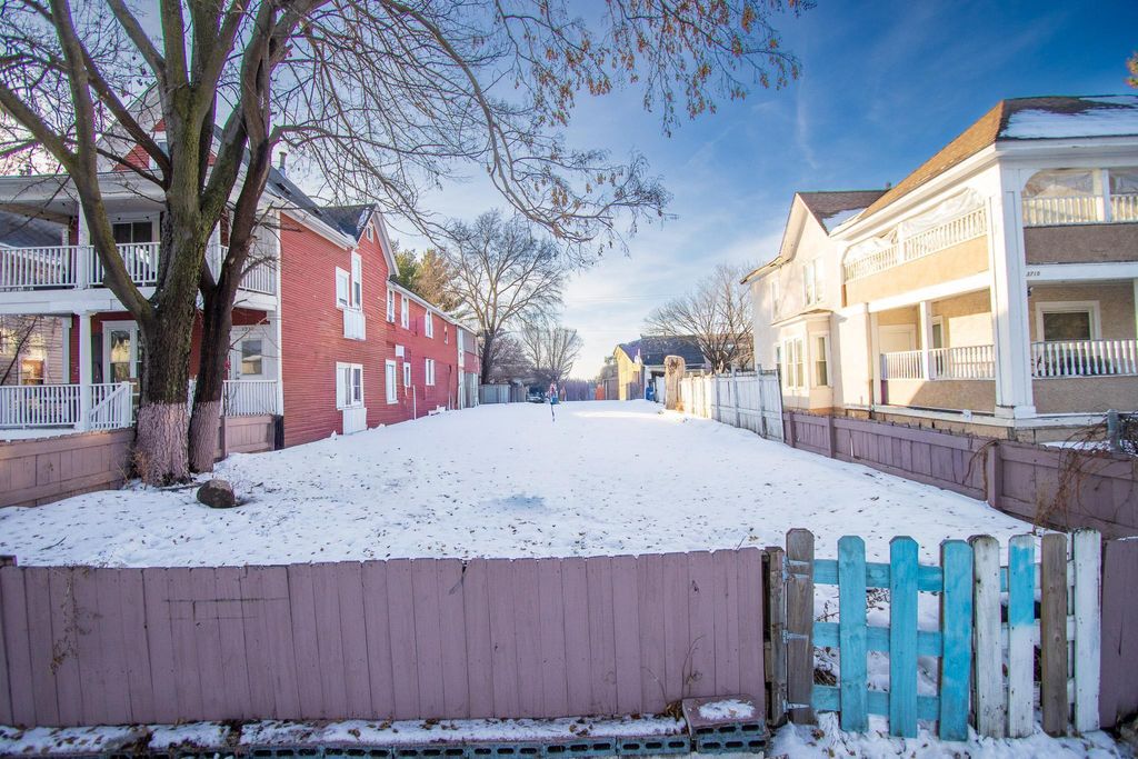 3712 1st Avenue S, Minneapolis, MN 55409