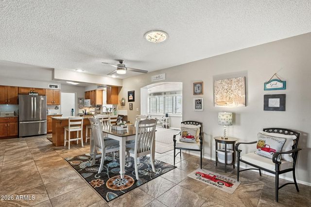 7838 E KIOWA Avenue, Mesa, AZ 85209