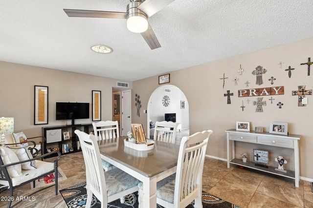 7838 E KIOWA Avenue, Mesa, AZ 85209