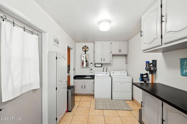 7838 E KIOWA Avenue, Mesa, AZ 85209