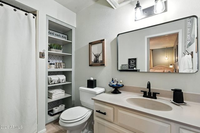 7838 E KIOWA Avenue, Mesa, AZ 85209