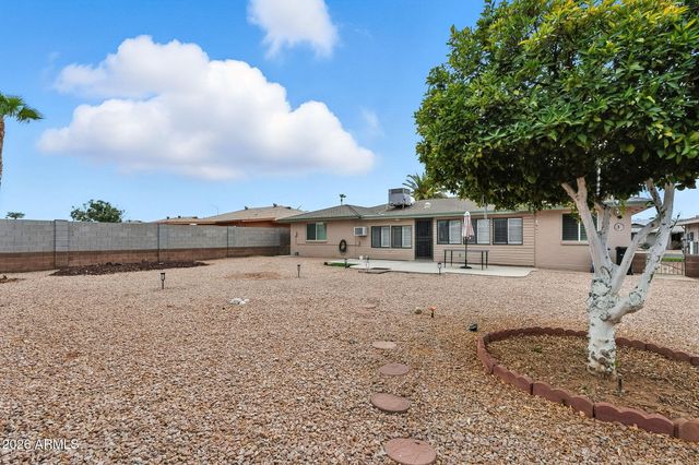 7838 E KIOWA Avenue, Mesa, AZ 85209
