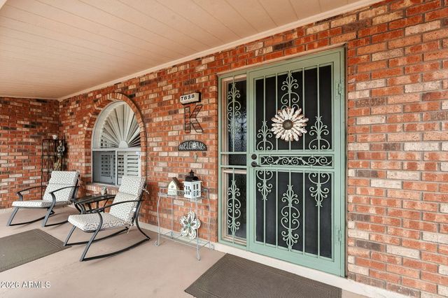 7838 E KIOWA Avenue, Mesa, AZ 85209