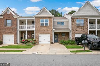 224 Madison Avenue, Acworth, GA 30102