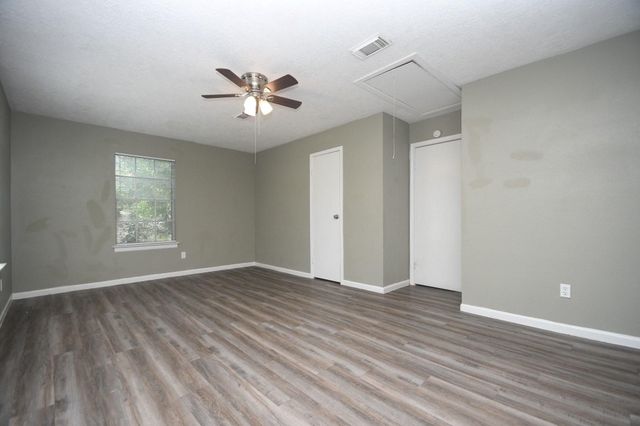 379 Richvale Lane, Houston, TX 77598