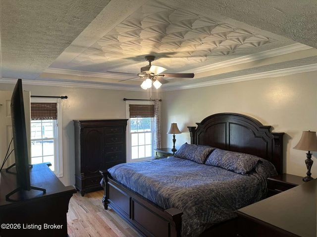 1002 Cobblestone Way, Shepherdsville, KY 40165
