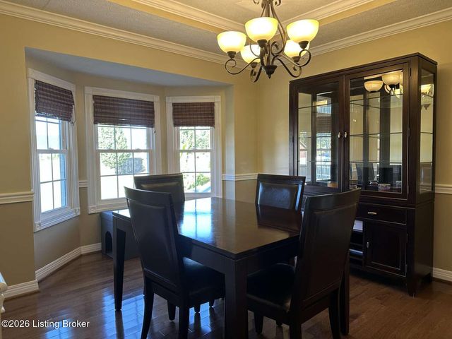 1002 Cobblestone Way, Shepherdsville, KY 40165