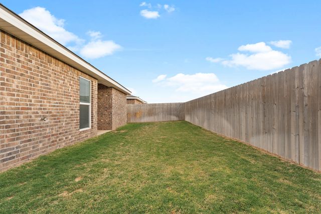 2005 Panhandle Avenue, Wolfforth, TX 79382